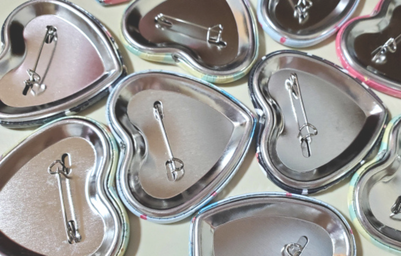 【痛バ解体】すとぷりの缶バッジを大量に高く売る！おすすめ買取店3選と損しないコツ